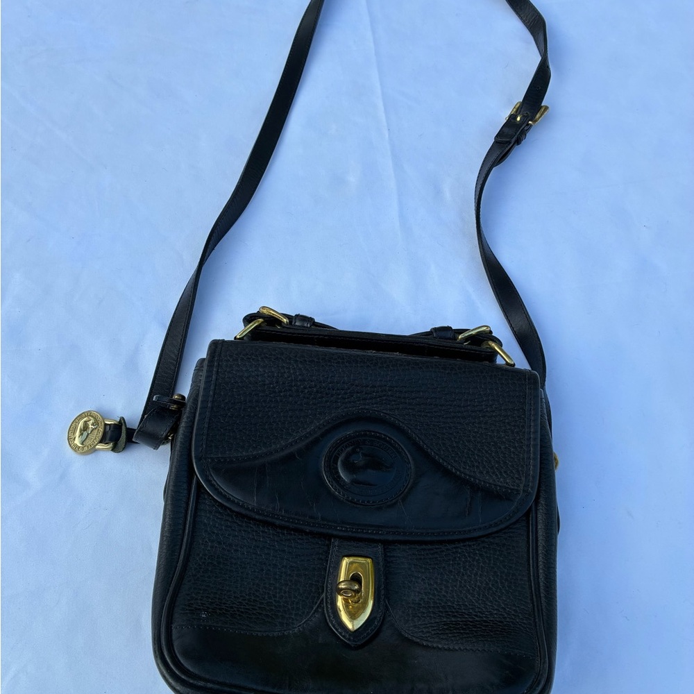 Vintage Dooney & Bourke carrier messenger black crossbody